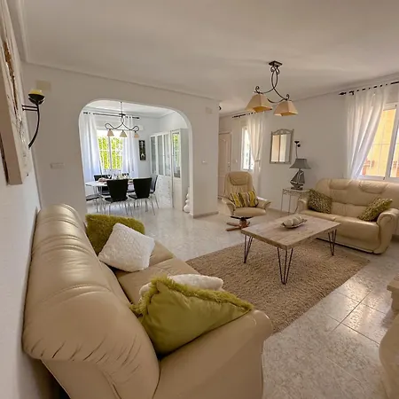 Con Piscina Privada * Gran Alacant