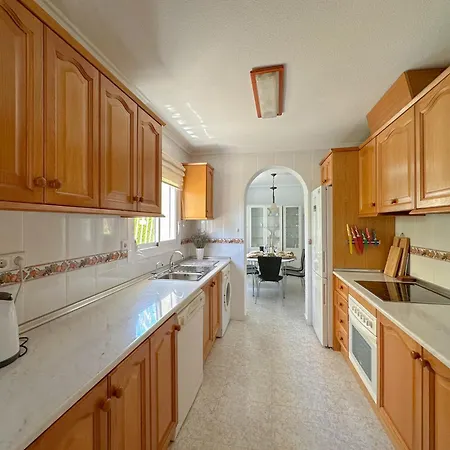 فيلة Con Piscina Privada غران ألاكانت