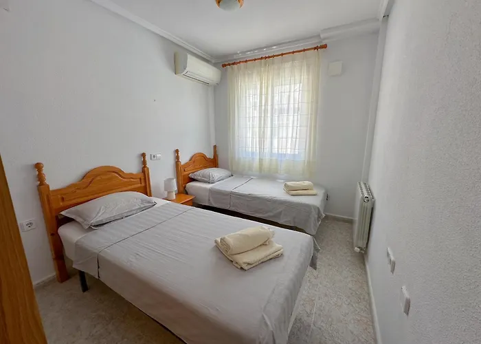 Con Piscina Privada * 그란 알라칸트